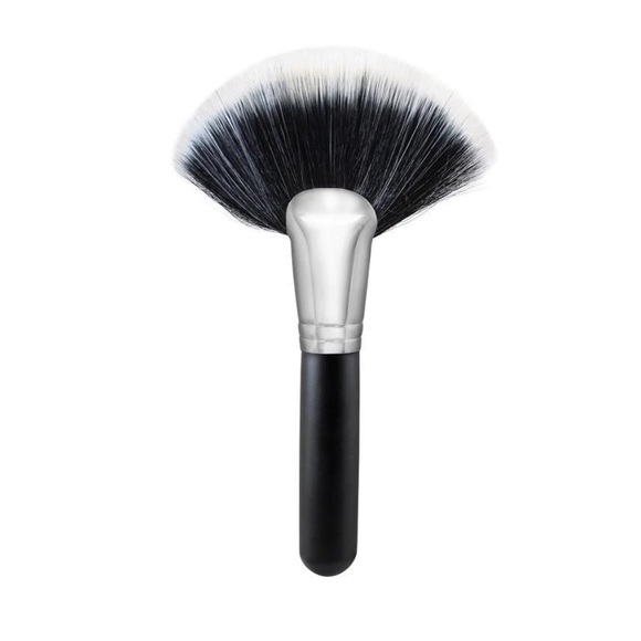 Morphe Other - ✨ MORPHE M495 - DUO DELUXE FAN BRUSH
